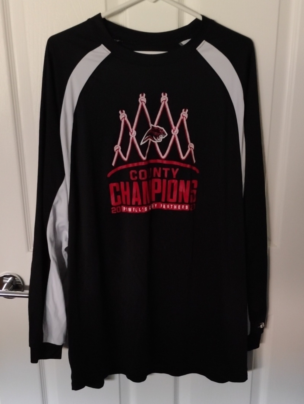 Black and White Long-Sleeve Athletic Tee with Red Graphic